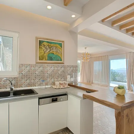 Villa Monikaexperiences Corfu *