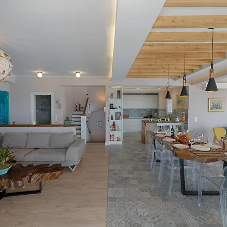 Monikaexperiences Corfu Villa Spartylas