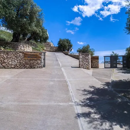 Monikaexperiences Corfu Villa